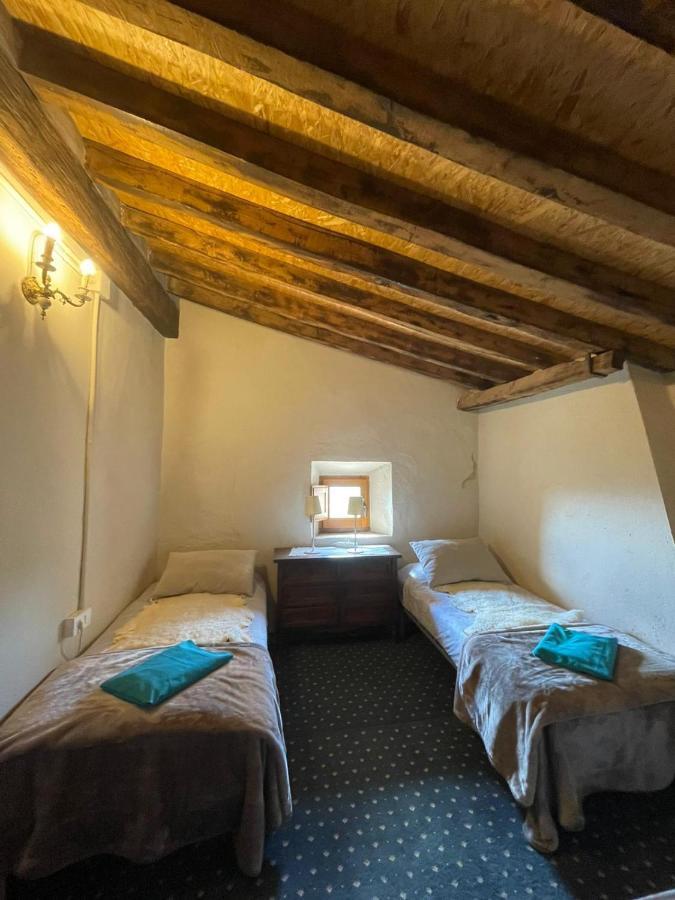 Maison d'hôtes Requesens à La Jonquière Extérieur photo