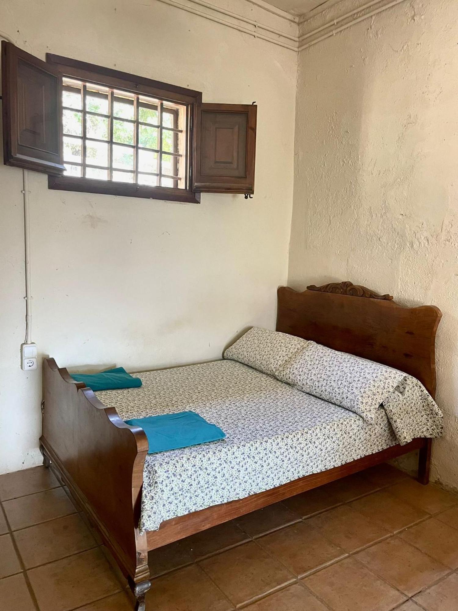 Maison d'hôtes Requesens à La Jonquière Chambre photo