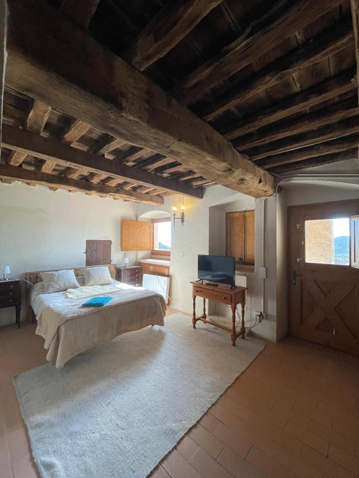 Maison d'hôtes Requesens à La Jonquière Chambre photo