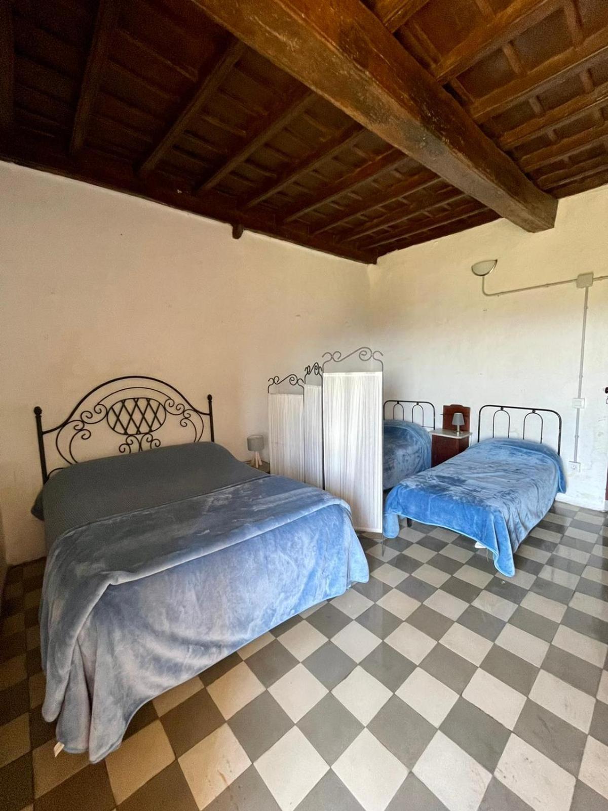 Maison d'hôtes Requesens à La Jonquière Chambre photo